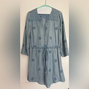 Anthropologie “Holding Horses” Lt. Blue Chambray Peacock Embroidered Dress XS